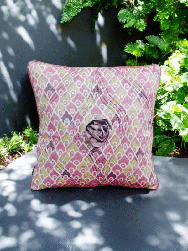 Blush Petal Rose *FREE DELIVERY*